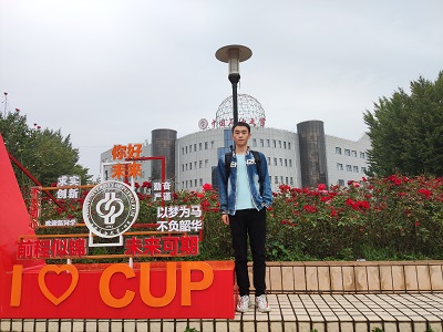 石油工程学院+杜恩达+生活照.jpg